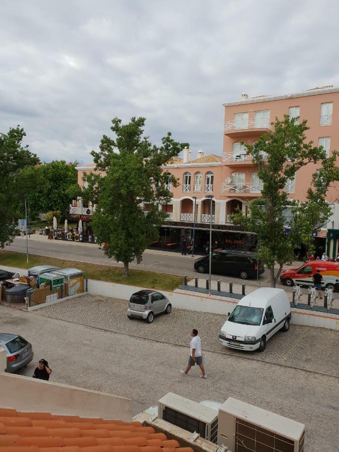 Апартаменты Marina Plaza Виламура Экстерьер фото